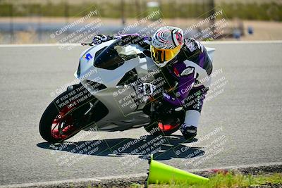 media/Apr-13-2025-TrackXperience (Sun) [[fb1ef998a6]]/Level 2 (Intermediate)/Turn 8 (Session 3)/